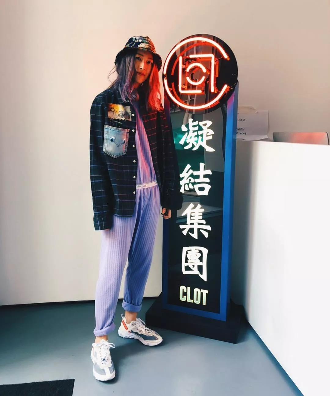 世界第一女版陈冠希,女版陈冠希斜戴帽子网红