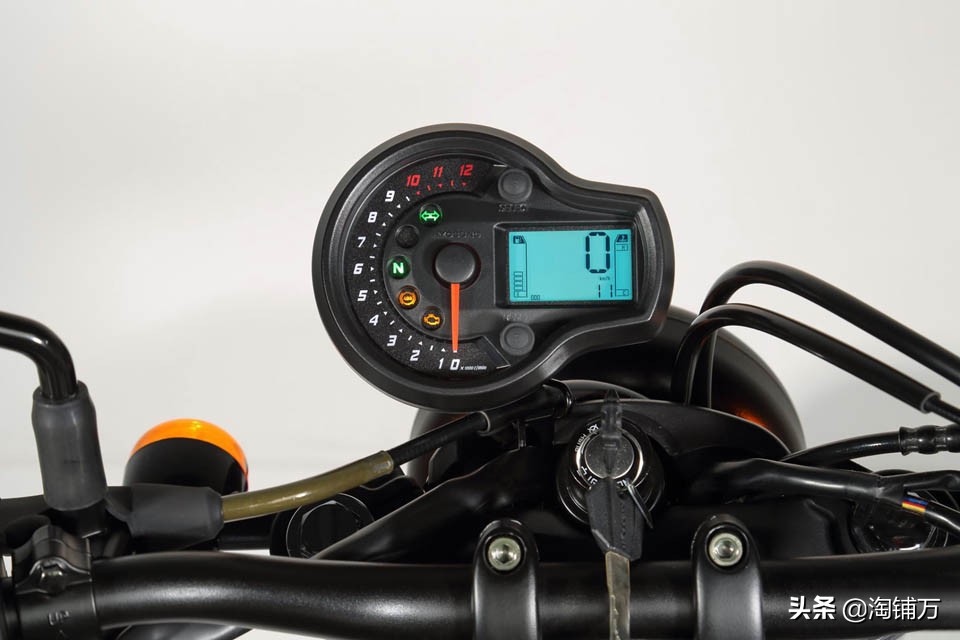 大韩晓星gv300s评测,韩国晓星gv300s复古巡航太子