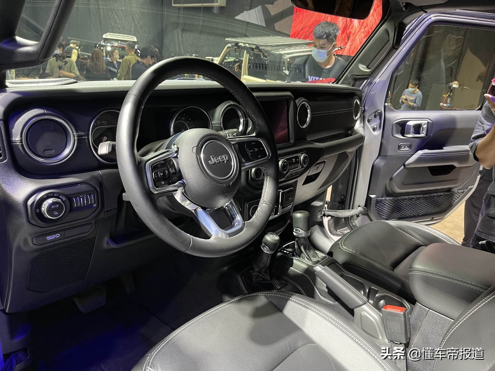 曝jeep全新角斗士特别版车型信息,jeep角斗士新车到港上市指日可待