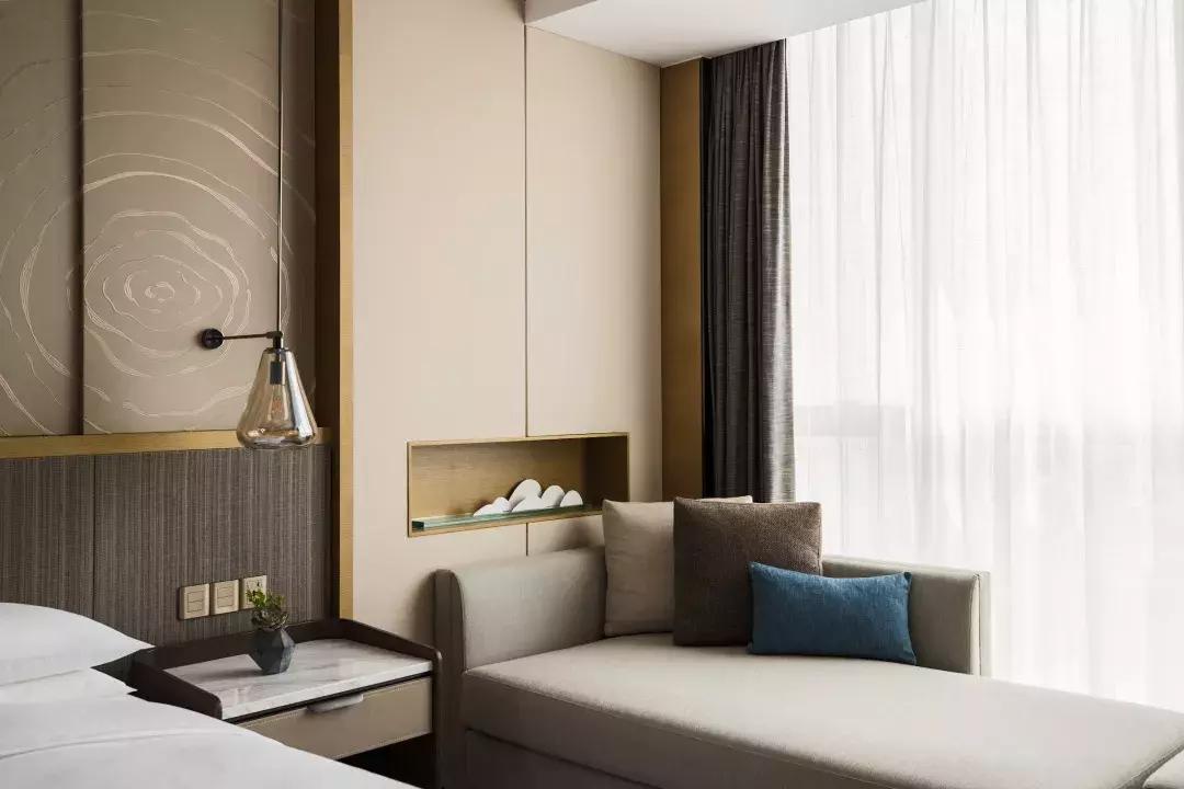 音乐烟花汇演视频,音乐篝火烟花秀