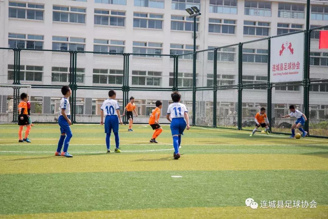 冠豸山旗舰足球俱乐部,冠豸山足球队