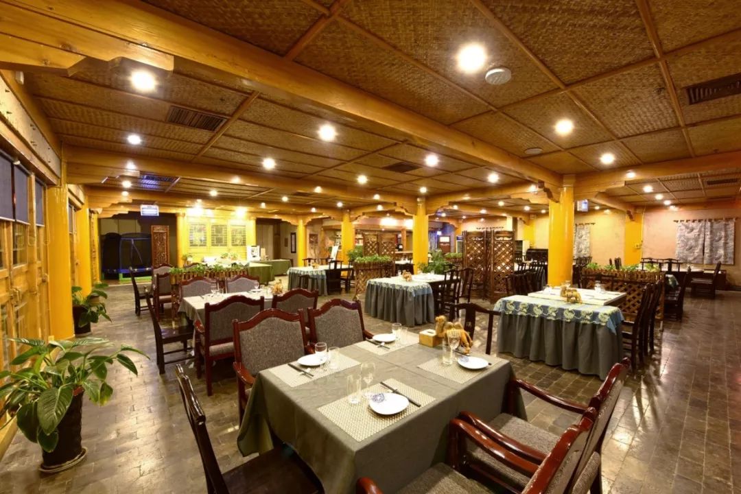 敦煌山庄酒店详细地址,敦煌山庄酒店怎么样