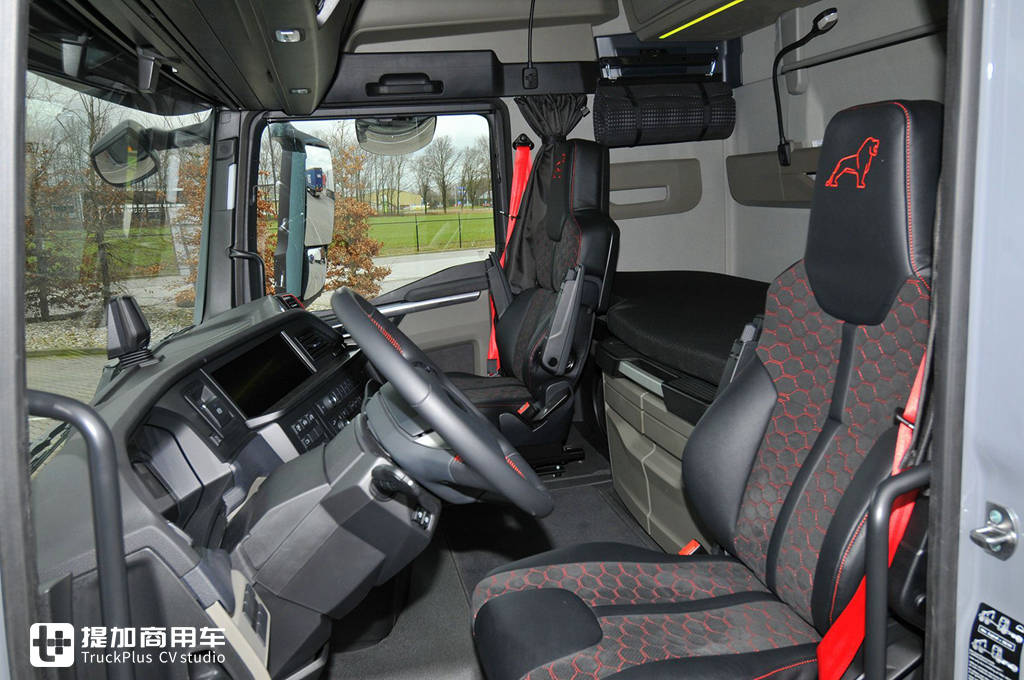 沃尔沃奔驰斯堪尼亚哪个好,奔驰沃尔沃斯堪尼亚卡车哪个更好