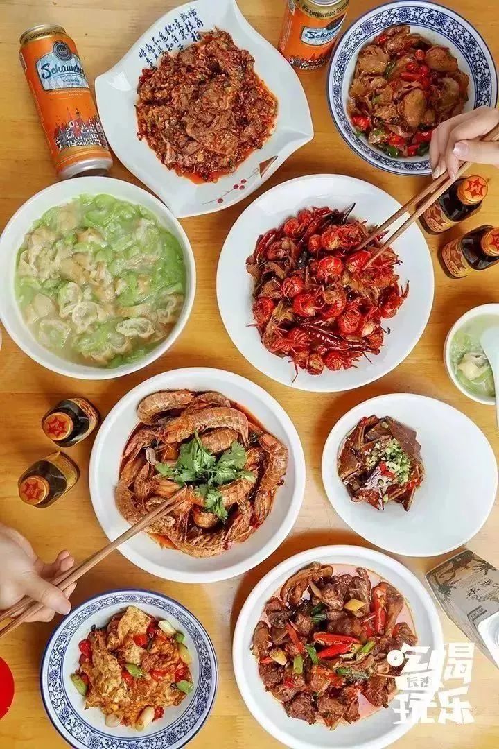 贺龙体育馆附近好吃的小吃,贺龙体育馆附近吃的美食推荐