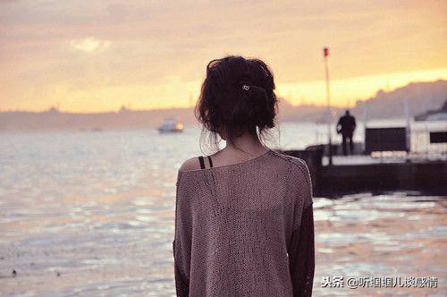 51岁母亲和30岁儿子睡在一起，乍一看到，你们心里什么反应？