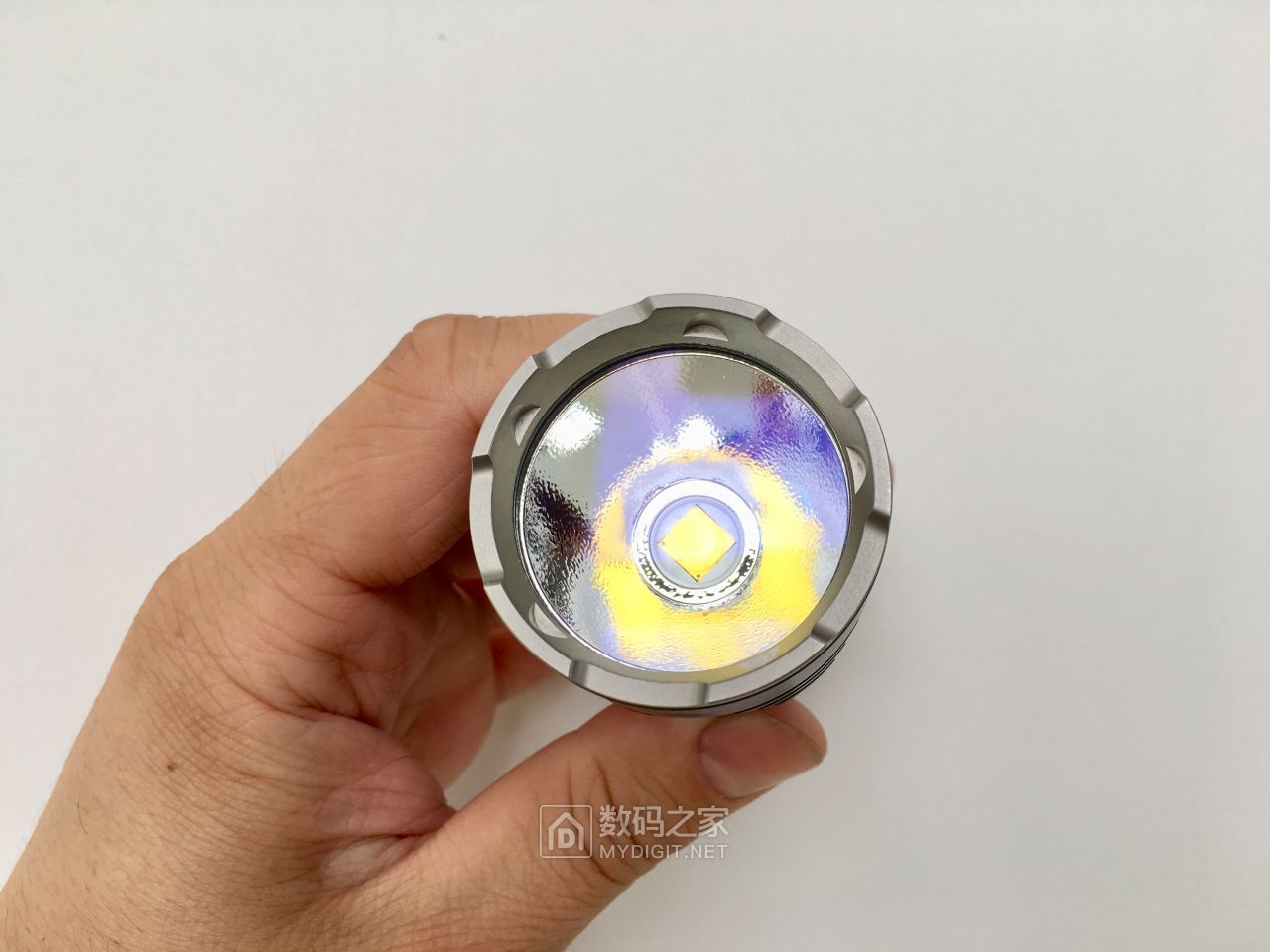 亮骚本领强！售价568元的迈偲特TS70手电筒入手评测体验
