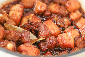 笋干烧肉下饭的做法,笋干烧肉喷香入味超级下饭