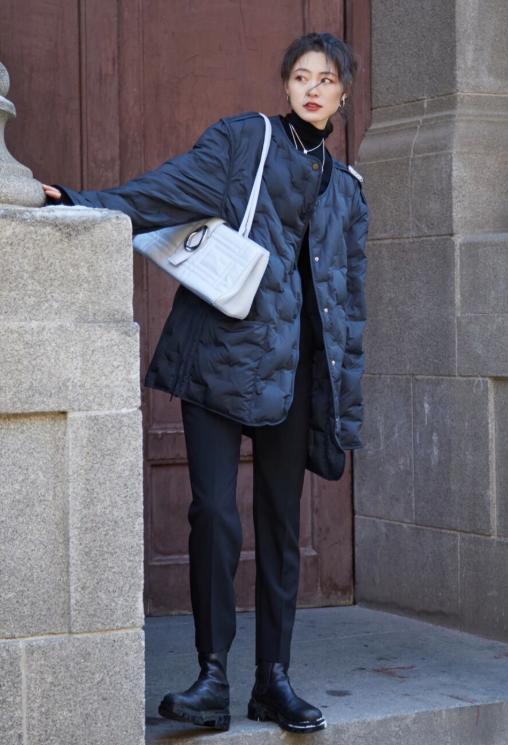 大冬天长筒靴该怎么穿才是最时尚,适合大粗腿的烟筒靴