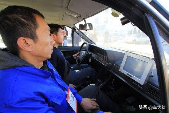 驾考紧张怎么办教你一招就不抖了,驾考怎么才能不紧张呢