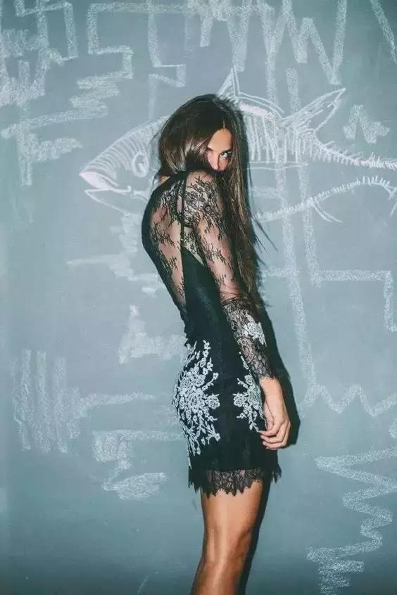 盘点今年流行的连衣裙,今年流行碎花连衣裙吗