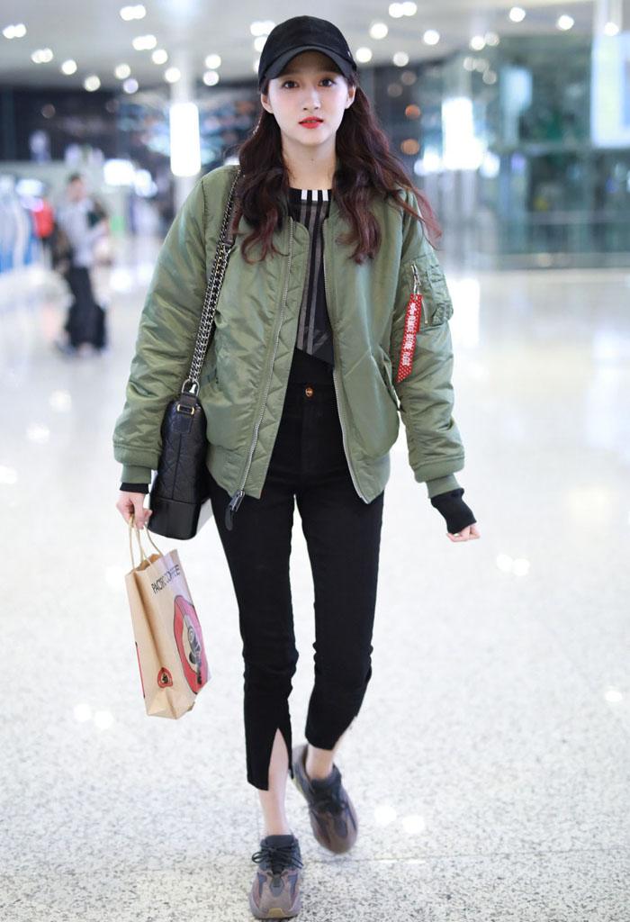 为什么小黑裤都比较小,小黑裤显瘦有弹力