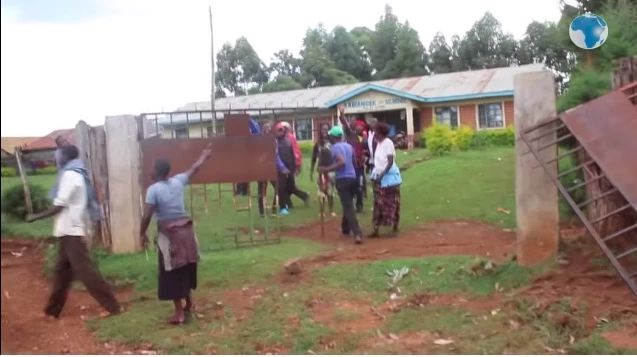 14岁女孩月经后第一天，自杀了：比痛经更可怕的是人的无知和偏见