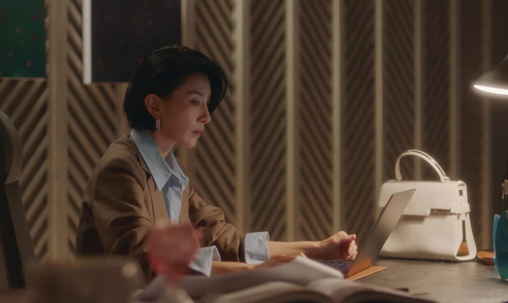 我的上流社会李宝英,李宝英我的上流世界穿搭