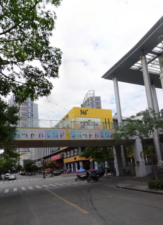 亚洲最大服装商贸市场,亚洲最大的服装批发中心