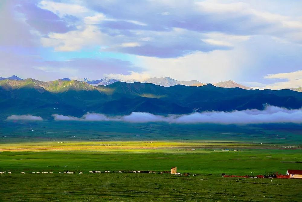 来感受大西北的异域风情,领略一下西北风情
