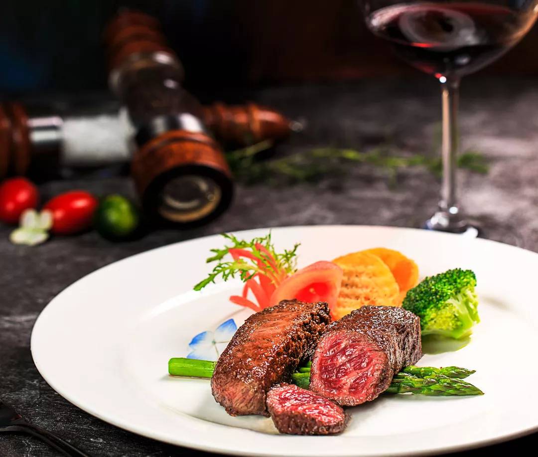 这间“咖啡馆”，记录着重庆最潮流的生活