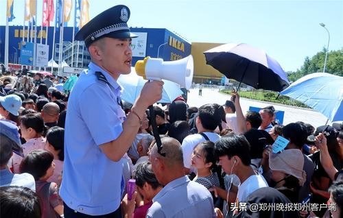 郑州宜家开业第三天 (郑州宜家开业惊动全城老少爷们)
