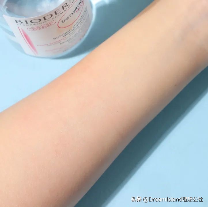 全方位测评五款热门平价卸妆产品 (13款热门平价卸妆产品)