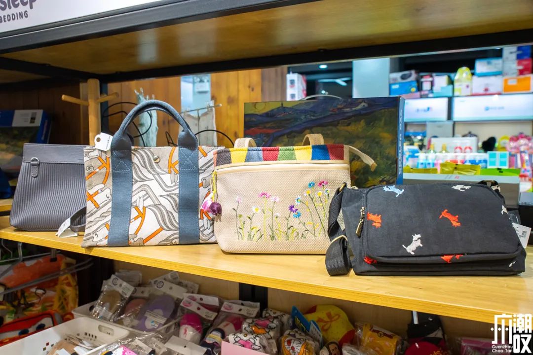 从韩国回来在超市买东西,韩国超市进口东西