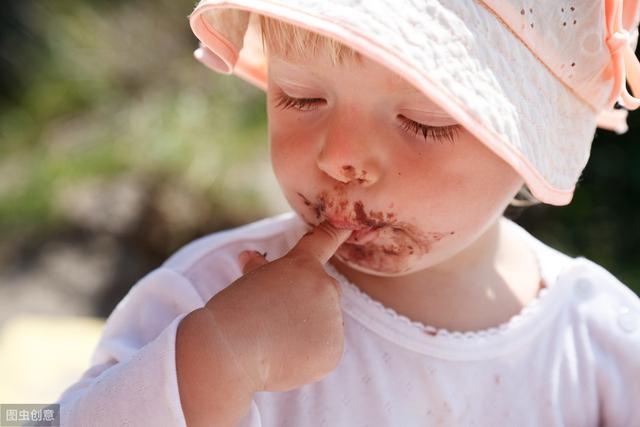 孩子六岁了还吃手指头怎么办,孩子六岁还吃手