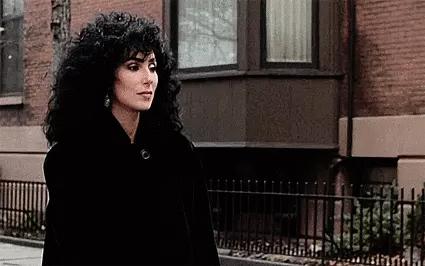 身边围绕无数小鲜肉,奇装异服的始祖,看她如何72变