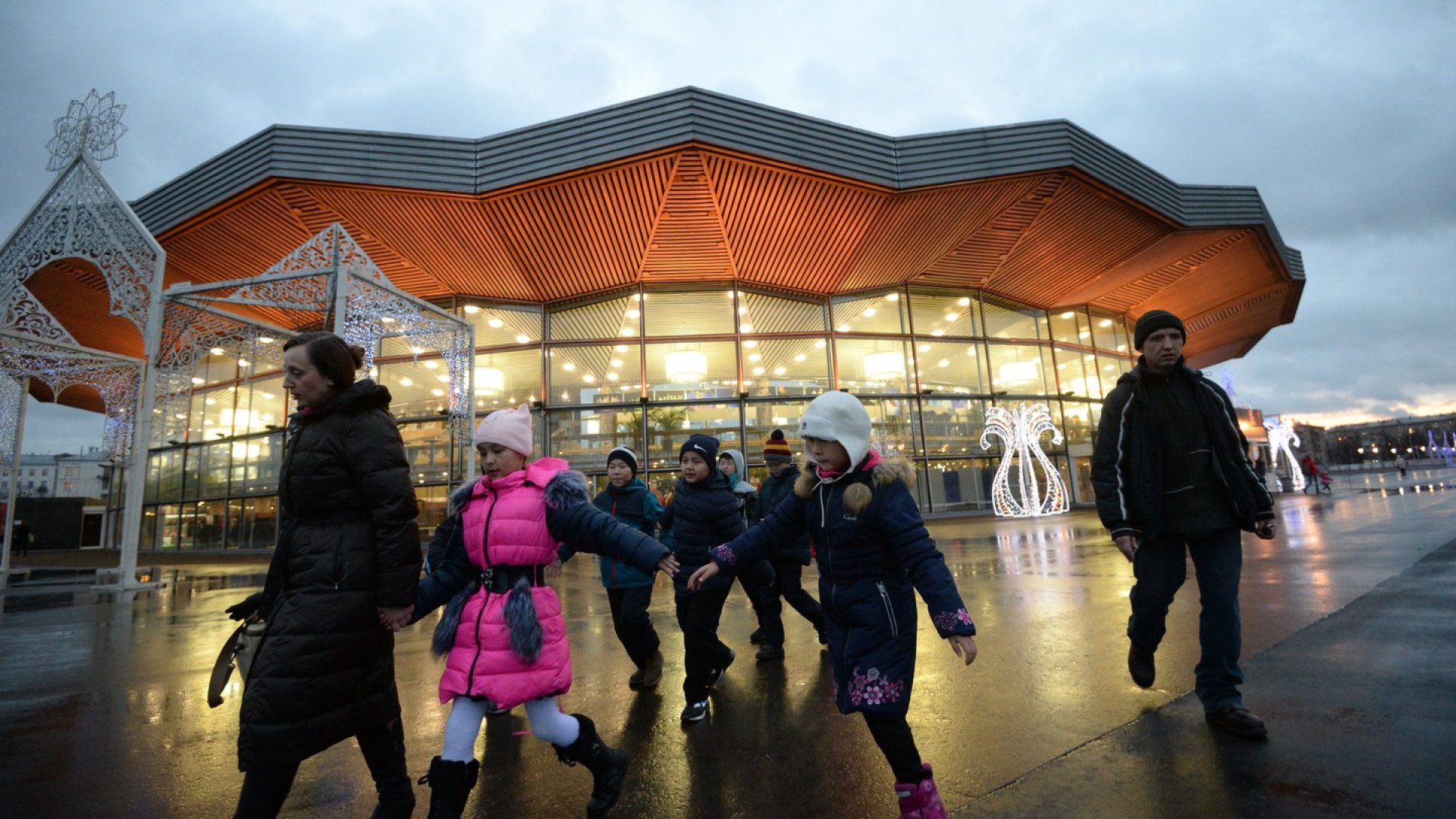 俄罗斯莫斯科大马戏票价,莫斯科大马戏完整视频