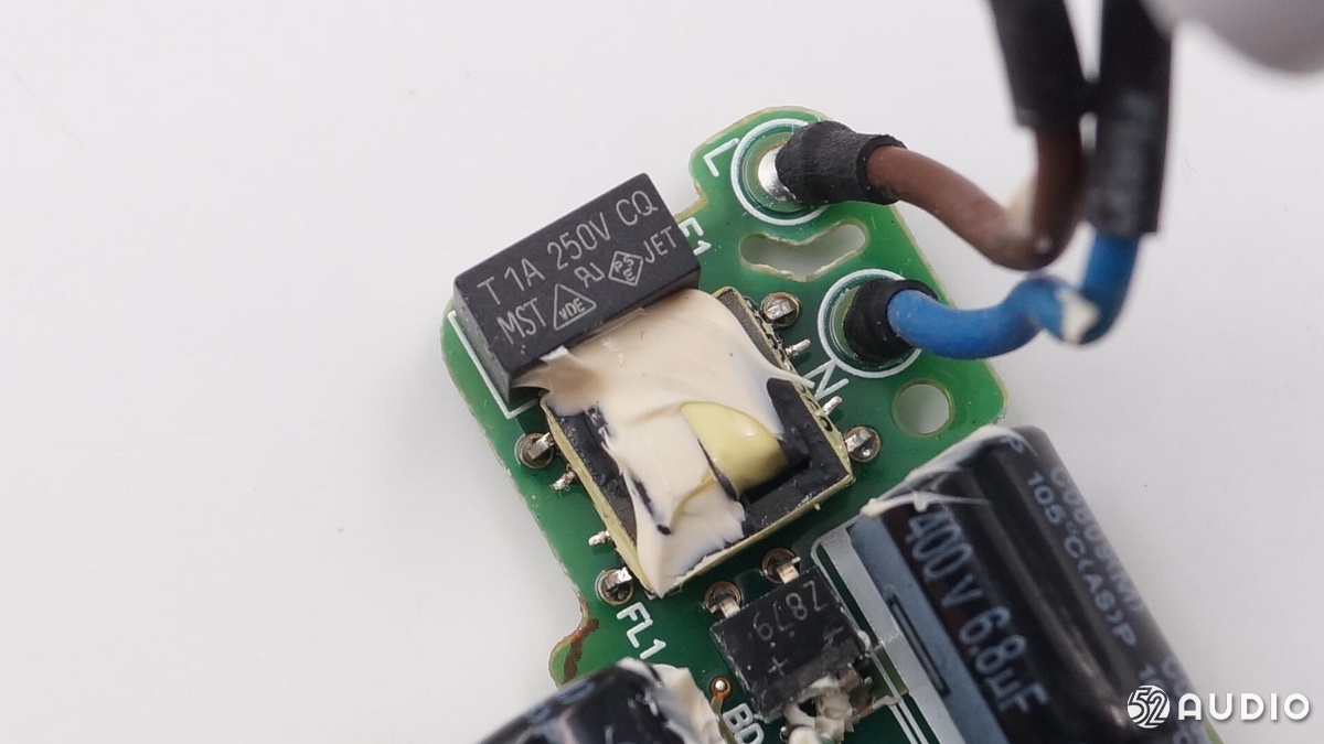 拆解苹果Homepod二代音箱,拆解苹果homepod2代