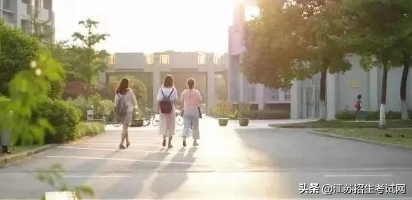 南京晓庄学院教师发展学院,南京晓庄学院号称摇篮