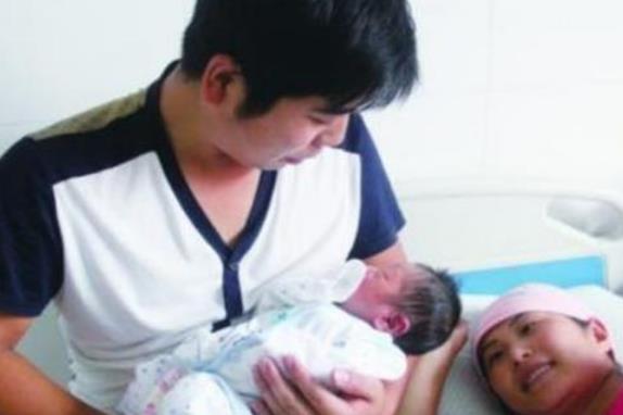 产检正常生孩子的时候大出血,生完孩子6个月了断断续续出血