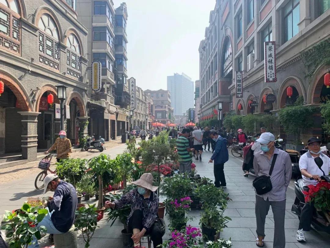 连云港交友摆摊,连云港周四可以摆摊的古玩市场