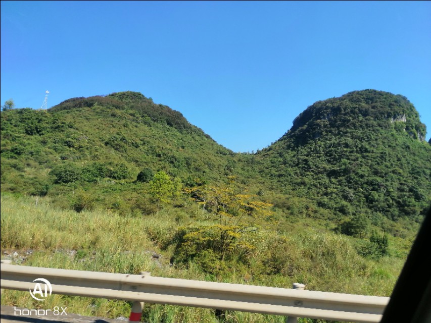 荣耀8x使用说明视频,荣耀8x有息屏时钟功能吗