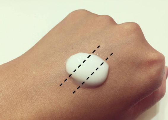 乳液用完有黏腻的感觉怎么办,擦乳液觉得油腻正常吗