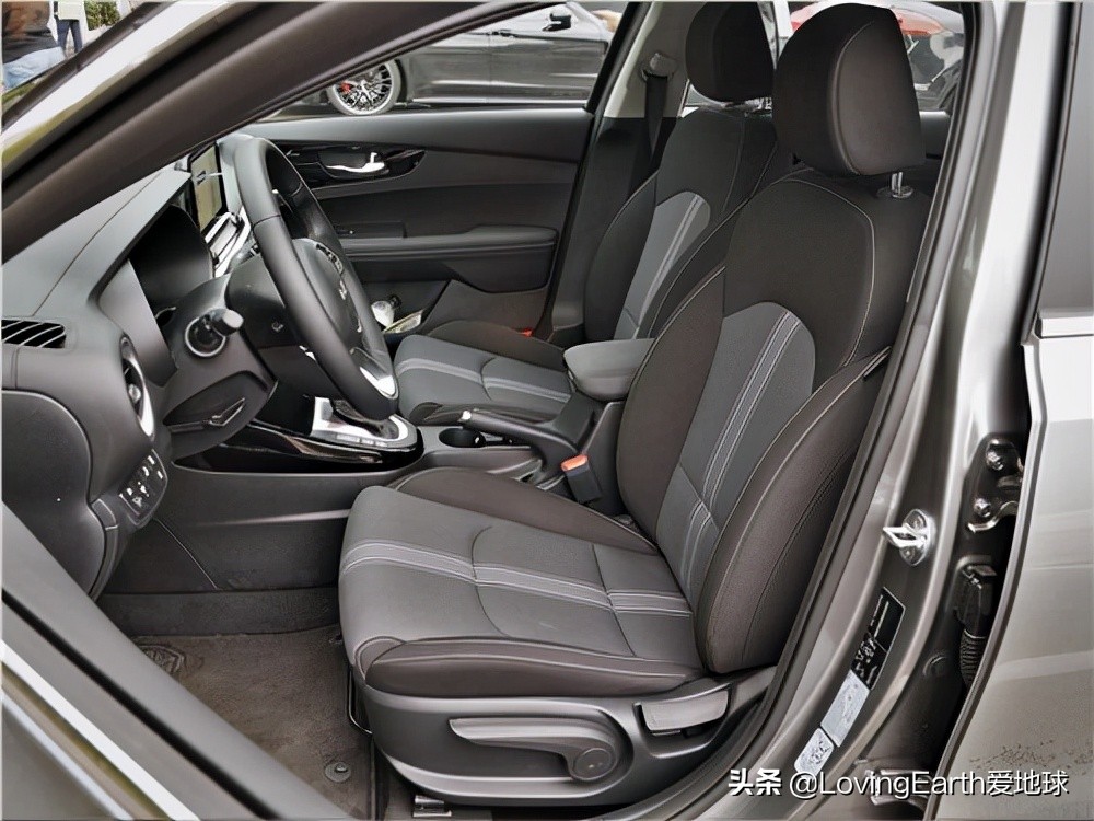 新款赛拉图起亚内饰,2023款起亚赛拉图试驾视频