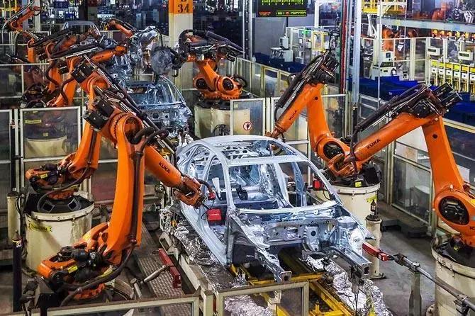 从捡垃圾到世界冠军完整,京东方发展史全过程