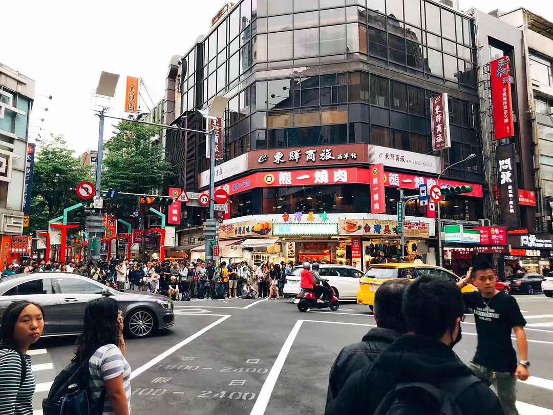 台北现在和大陆几线城市差不多,台湾人眼中的台北市