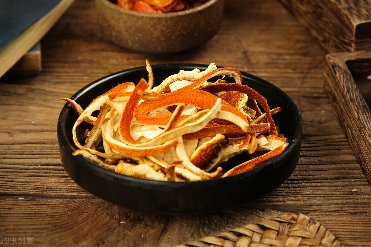 陈皮泡水喝的功效和作用有哪些,陈皮泡水喝治胃气