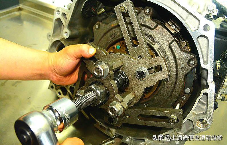 科鲁兹双离合变速箱靠谱吗,科鲁兹干式双离合变速箱拆不下来