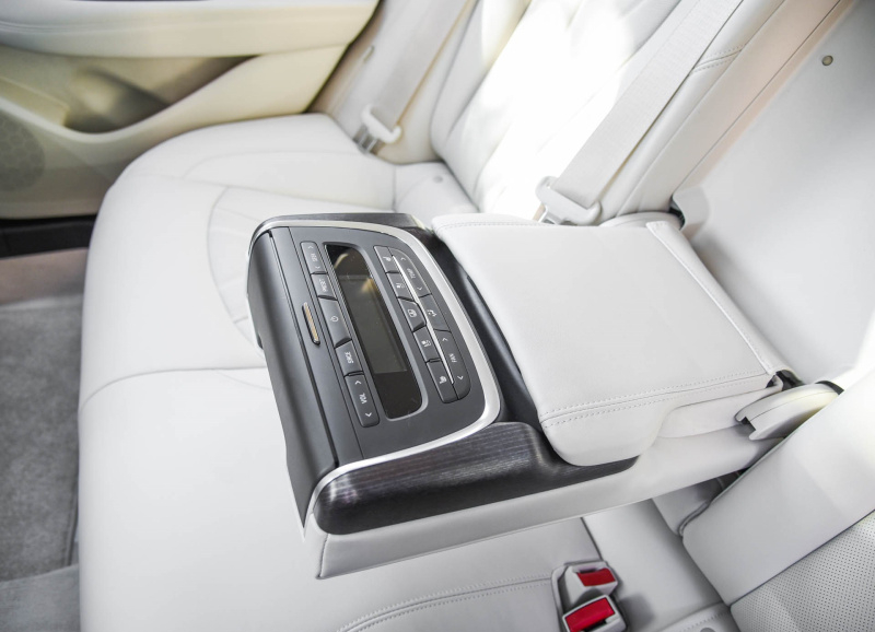 最贵二手君越,君越2022款avenir艾维亚旗舰型