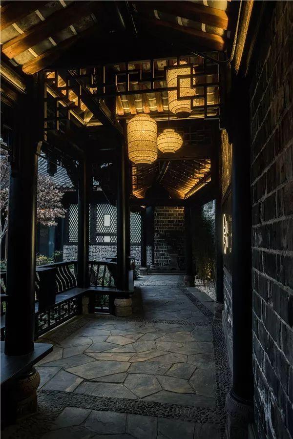 巴金寂静的园子,巴金的诗歌寂寞