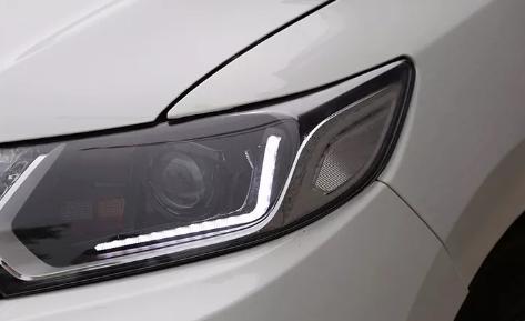 本田型格改装大灯最佳案例,许格飞度改装