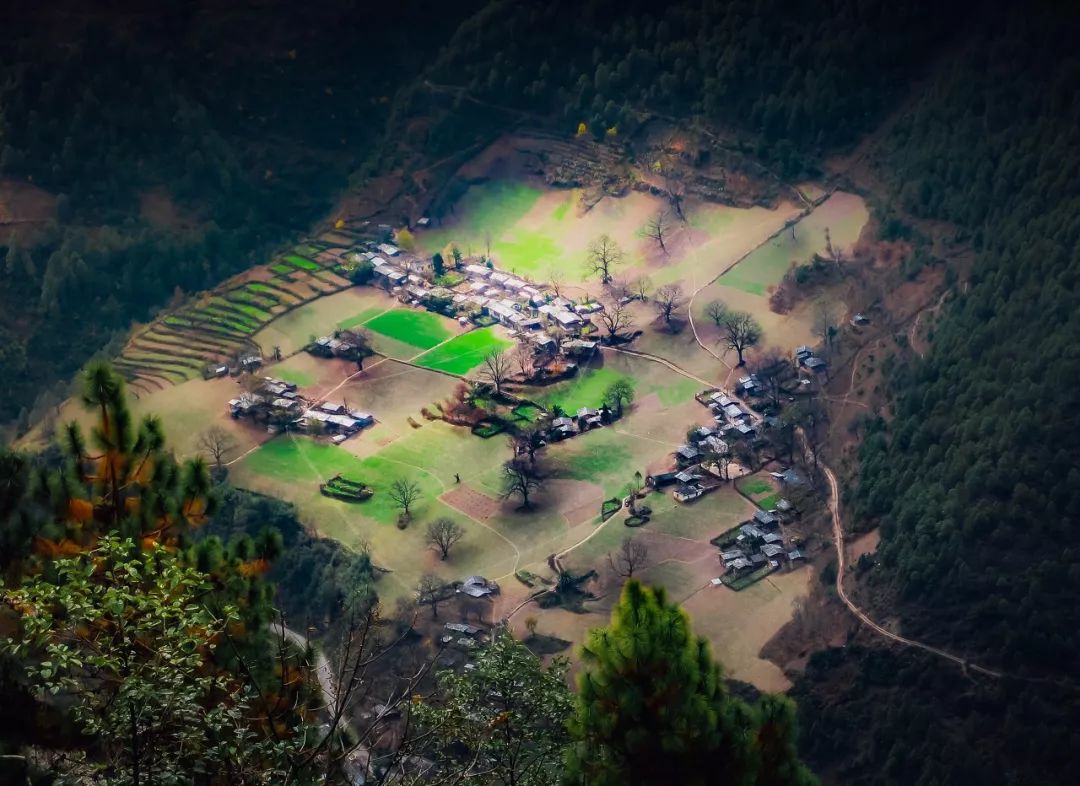 国内100条徒步路线,一生必去的10条徒步线