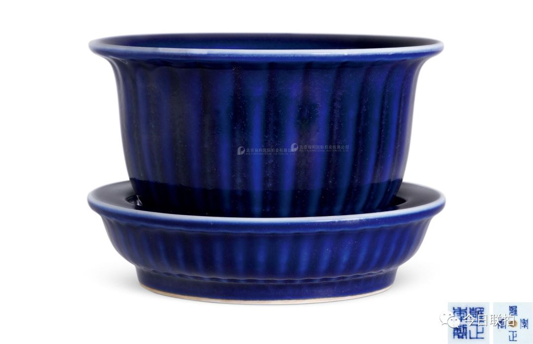 顶级官窑粉青釉,粉青釉镂空瓷器内部图片大全