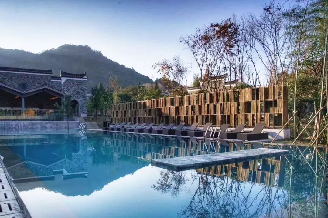 武夷山德懋堂|270万起旅居武夷山临溪别墅，遍访先贤遗迹！看云海、逛古村、品香茗，每天都生活在山水画中