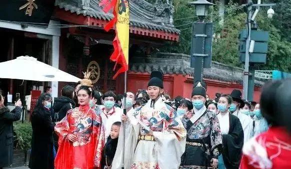 让人羡慕成都人,为什么成都人那么好看