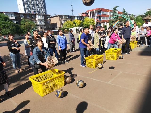 瓒崇悆姣旇禌宄板嘲鐭垮尯绗竴灏忓,蹇箰瓒崇悆婊规脖娌虫梺
