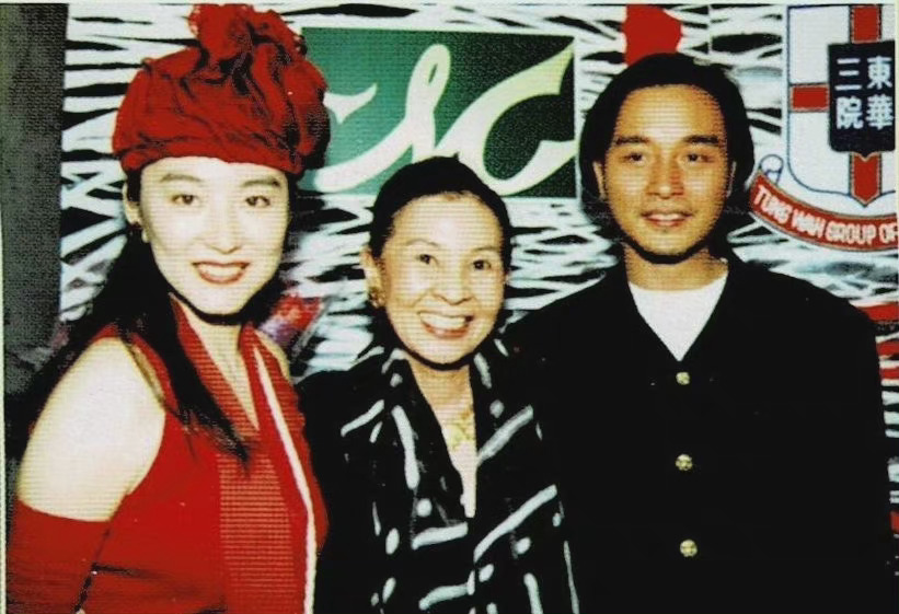 张艺谋悼念和田惠美,和田惠美马思纯