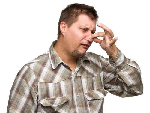 很少放屁和经常放屁,以前很少放屁最近天天放屁正常吗