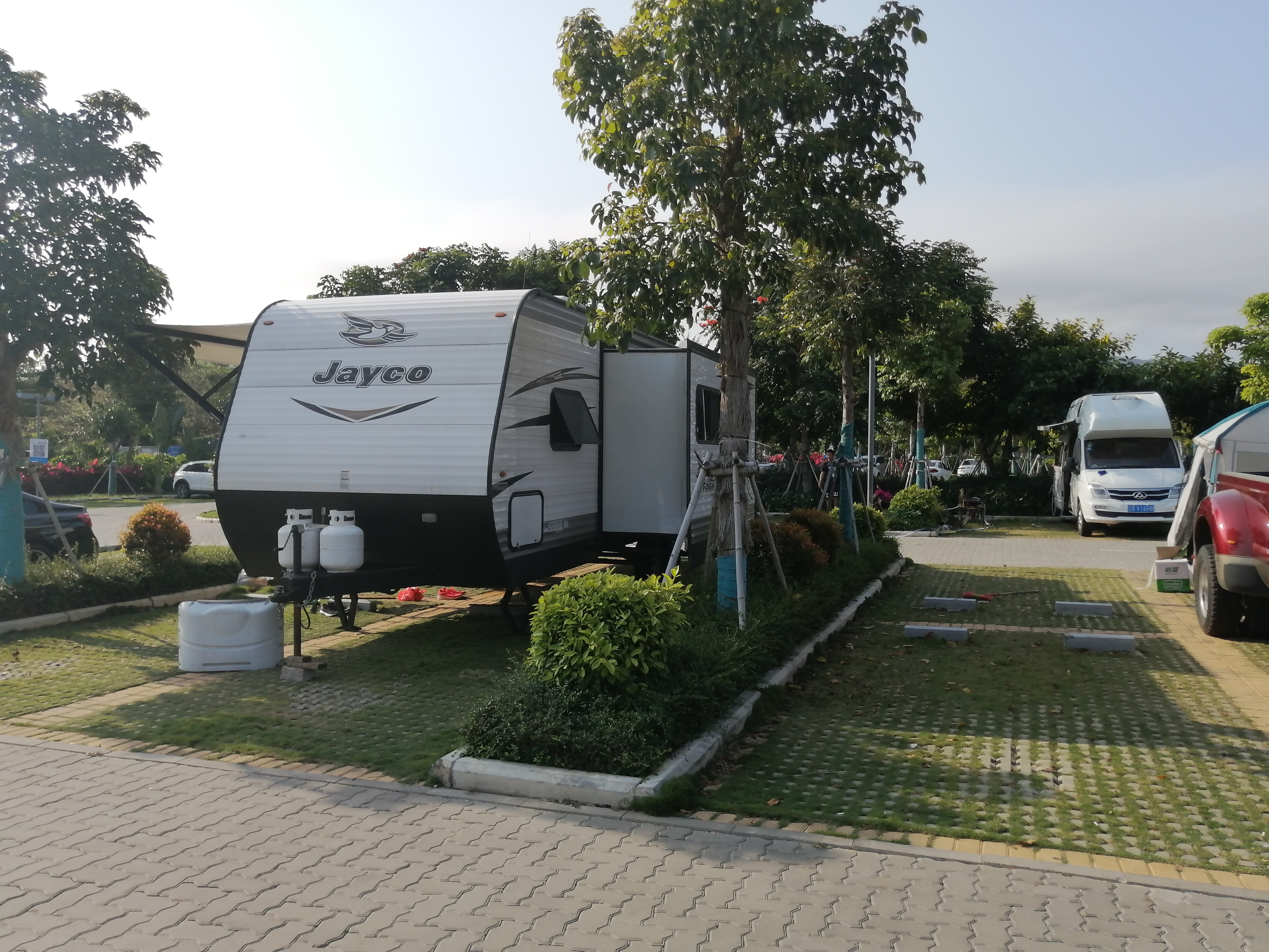 古稀之年天作合-------因祸得福、喜出望外的海南避寒床车之旅