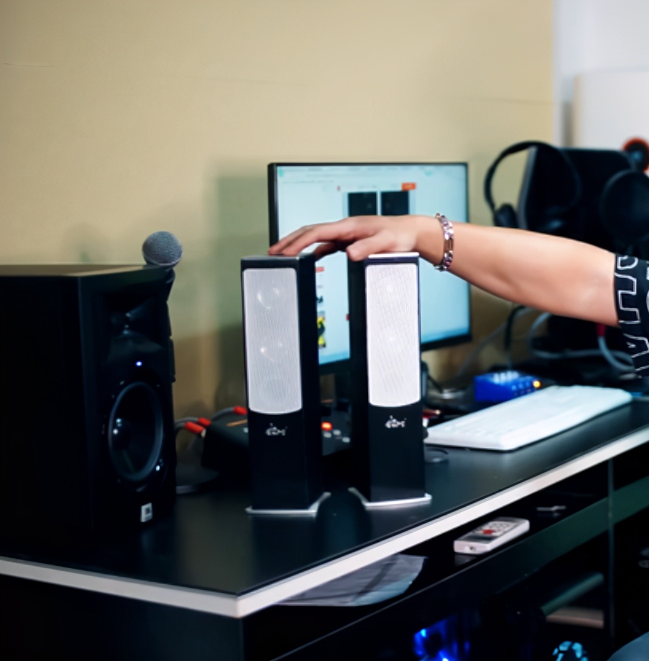 有源低音炮,有源低音炮和无源低音炮测试