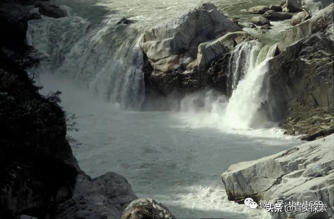雅鲁藏布江大峡谷秘密,雅鲁藏布江大峡谷大瀑布